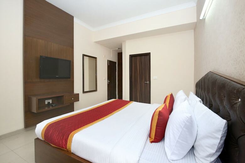 Oyo 10386 Hotel Jimmy