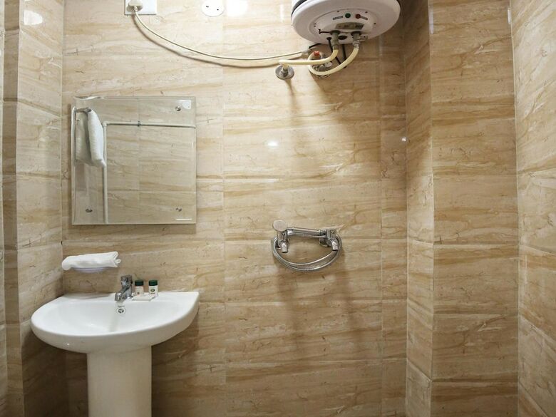 Hotel Oyo 9732 Nayagaon
