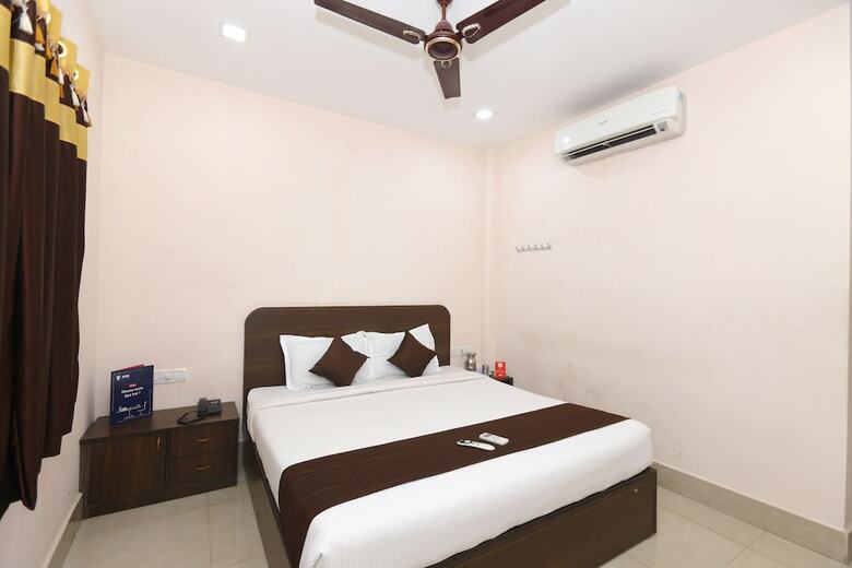 Hotel Oyo 1246 Raaj Residency