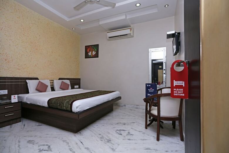 Star Hotel