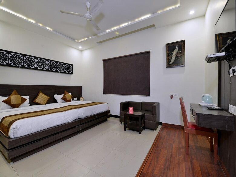 Hotel Oyo 9590 P S Villa