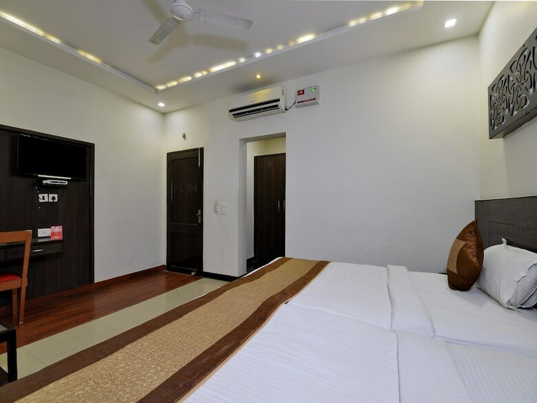 Hotel Oyo 9590 P S Villa