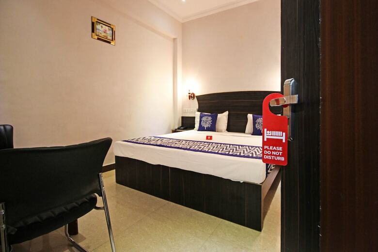 Oyo 5539 Merit Hotel