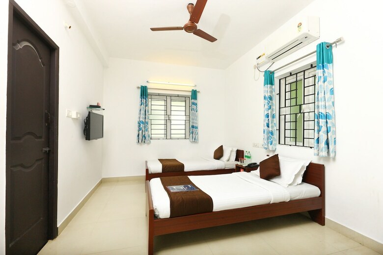 Hotel Oyo 5448 Phoenix Hospitality Apartments