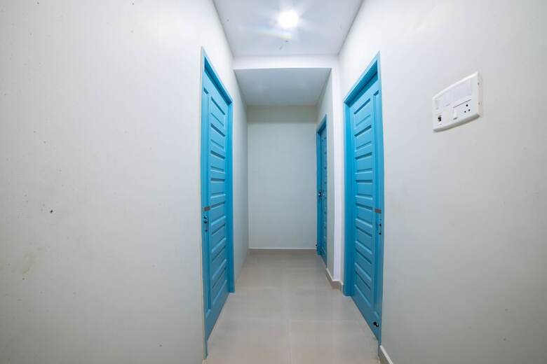 Hotel Oyo 6375 Perungudi