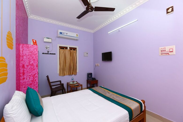 Hotel Oyo 7747 Ss Residency