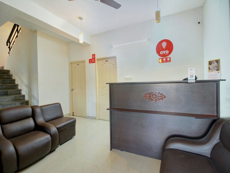 Hotel Oyo 8282 Heritage Residency
