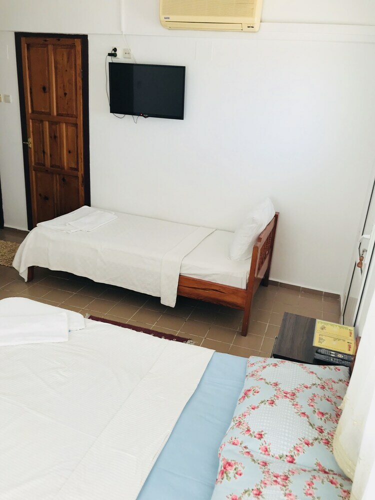 Hotel Cam Otel