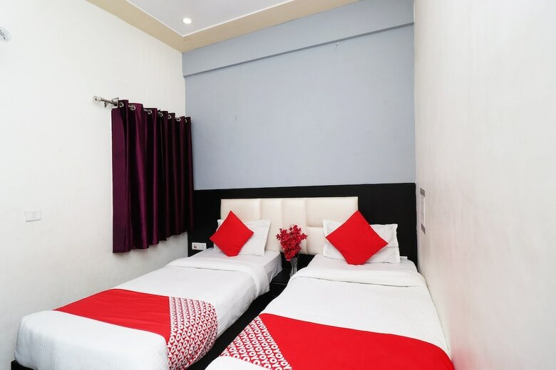 Hotel Aaradhya Residency