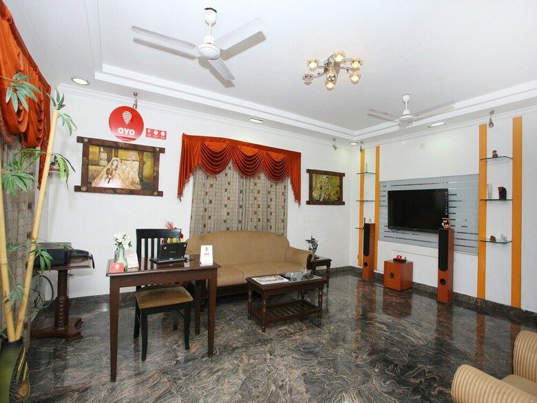 Hotel Oyo 10120 Felicity Inn Guindy