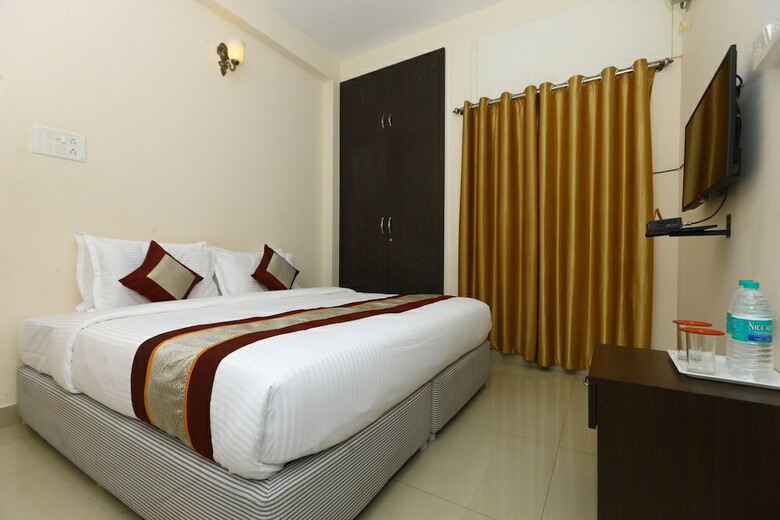 Oyo 10106 Hotel Nlbr