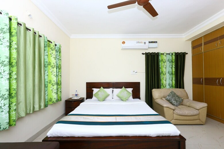 Hotel Oyo 9257 Egmore