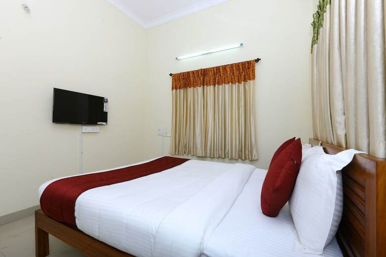 Hotel Oyo 9257 Egmore