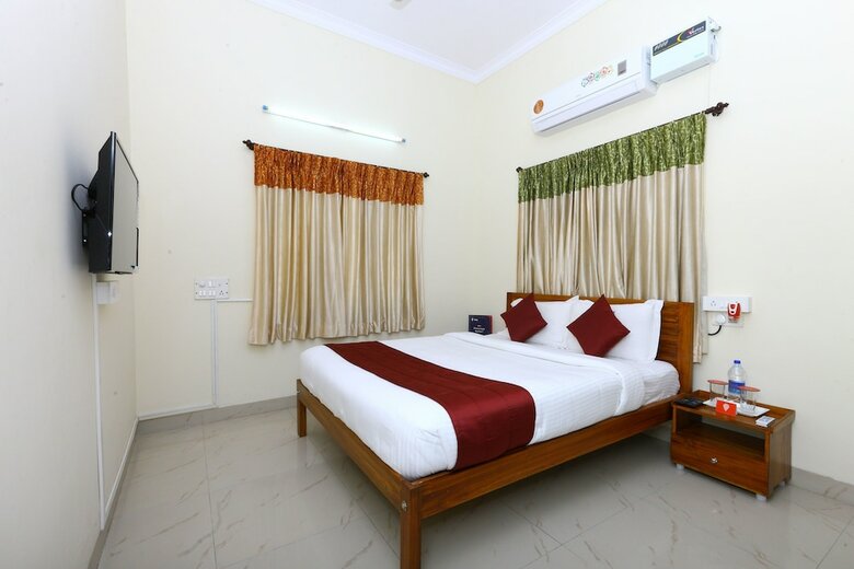 Hotel Oyo 9257 Egmore