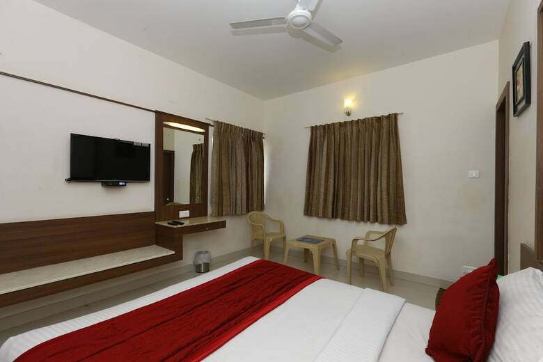 Hotel Oyo 4658 Akil Residency