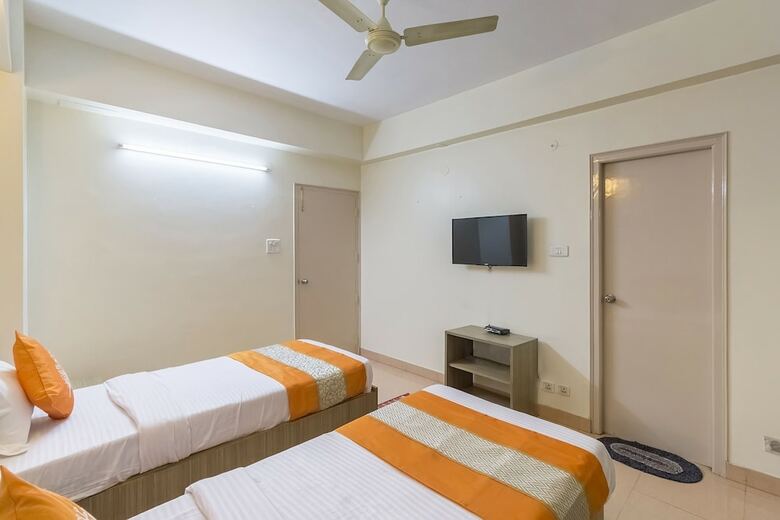Hotel Oyo 9979 Goahati Guest House