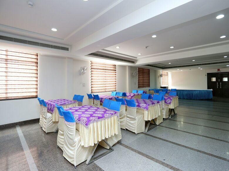 Hotel Oyo 2245 Sector 21