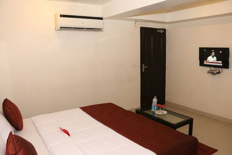 Oyo 2120 Hotel Silver Haze