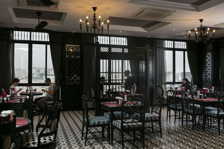 Jm Marvel Hotel & Spa