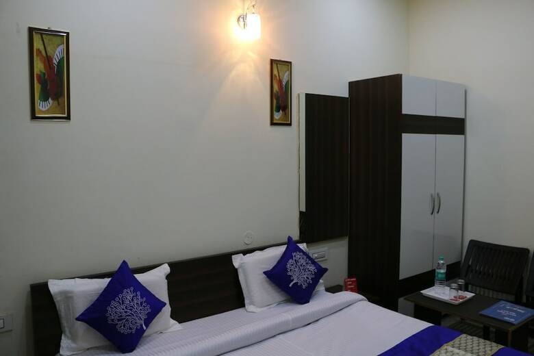 Oyo 3145 Hotel Sunder