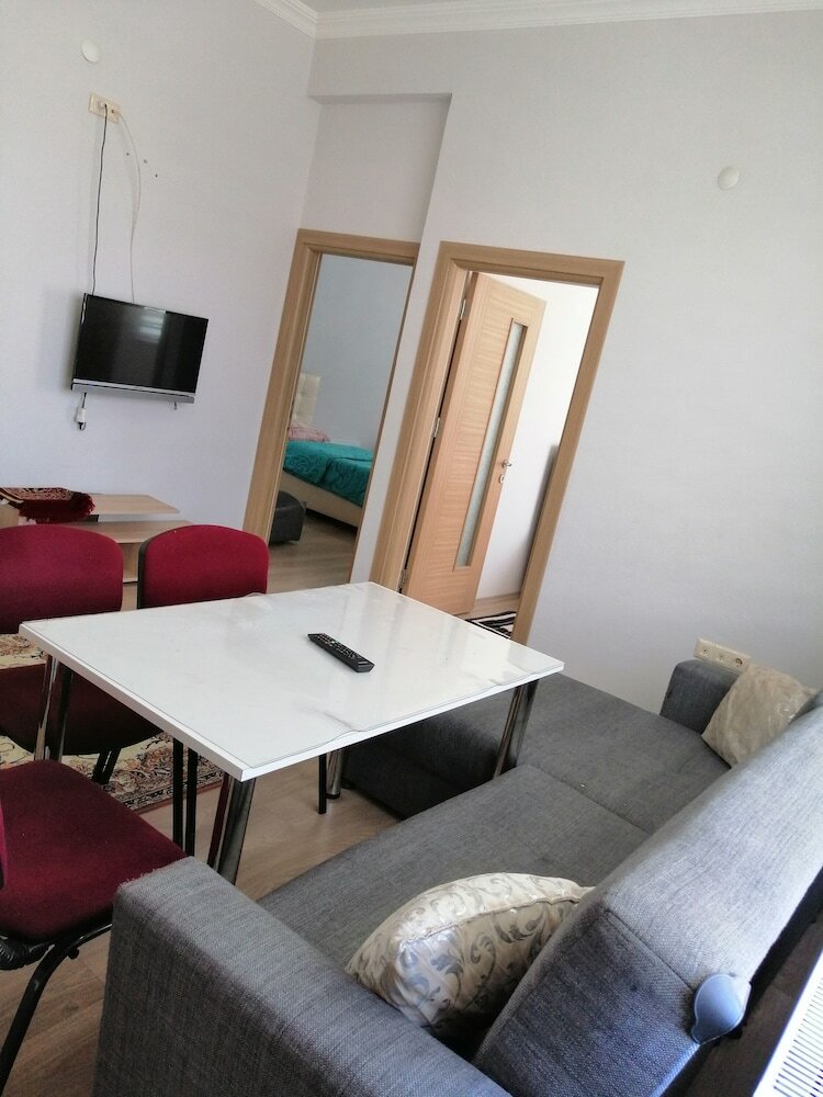 Hotel Er Sat Home Suit Otel