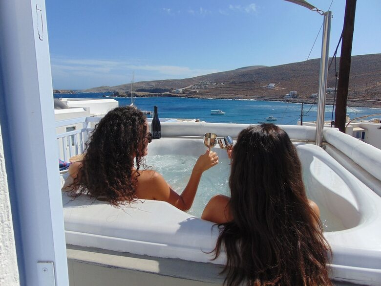 Hotel Amo Suites & Spa