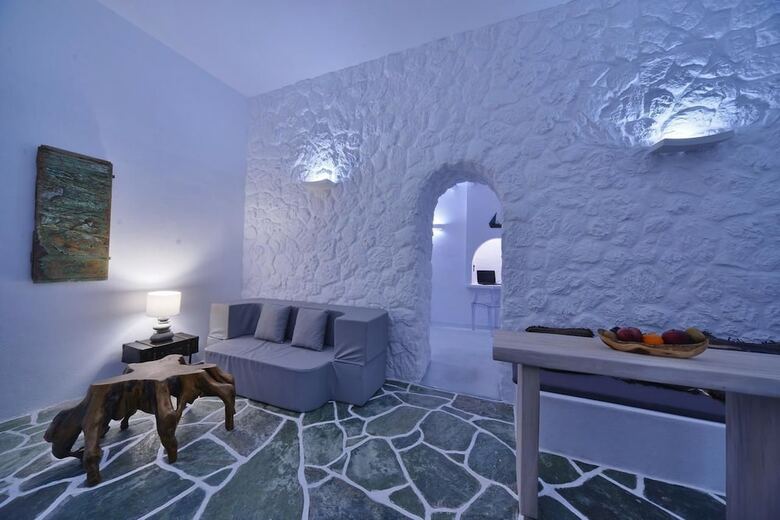 Hotel Amo Suites & Spa