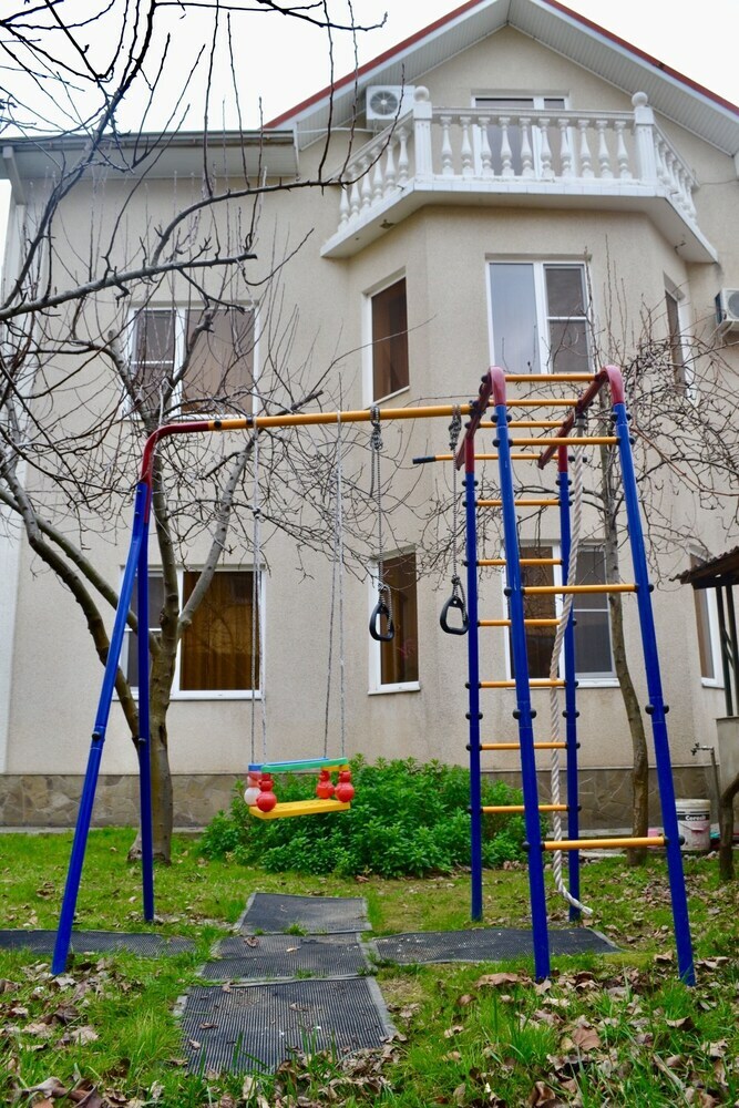 Hotel Guest House Usadba