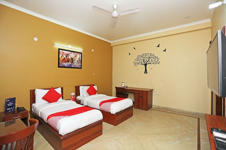 Hotel Oyo 4814 Nstay 46