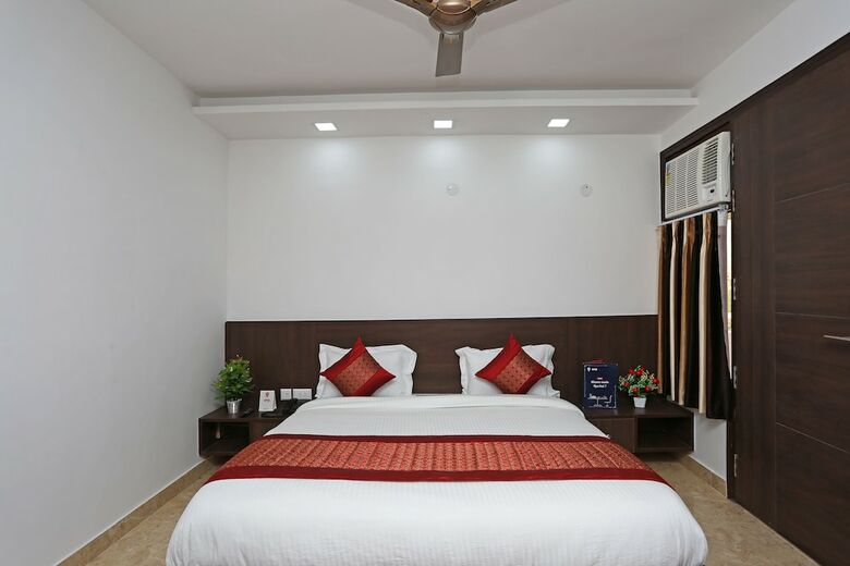 Oyo 6603 Hotel Green Residency 2