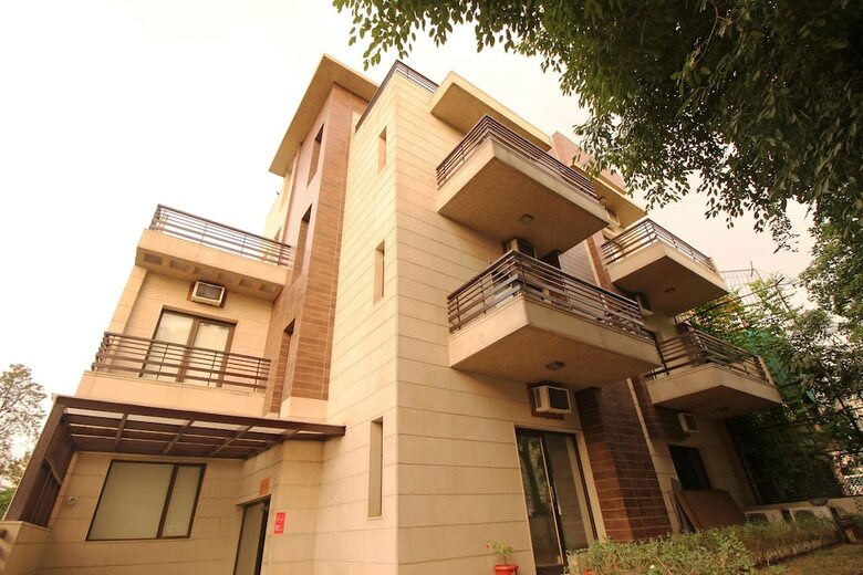 Hotel Oyo 6558 Sd Royal Inn