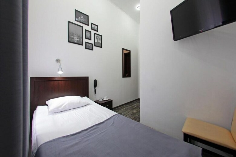 White&black Home Hotel