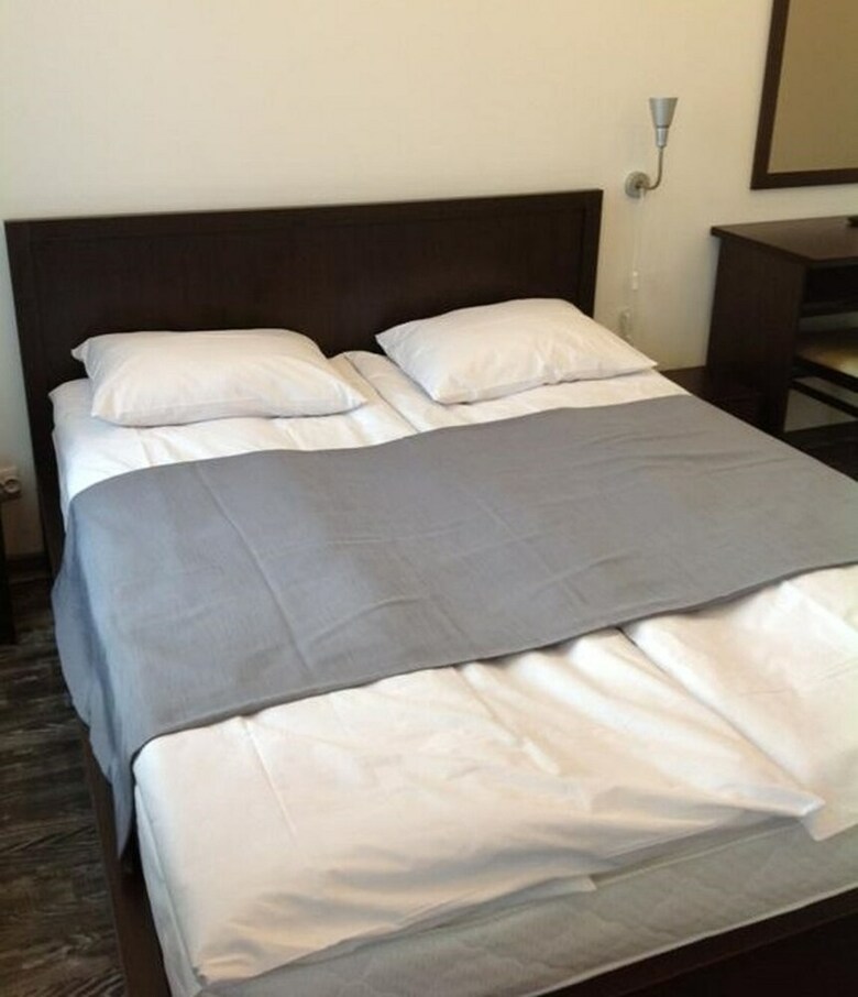 White&black Home Hotel