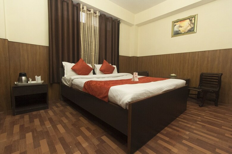 Oyo 7431 Hotel Tushita
