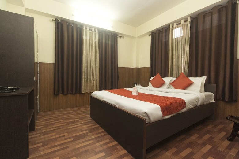 Oyo 7431 Hotel Tushita