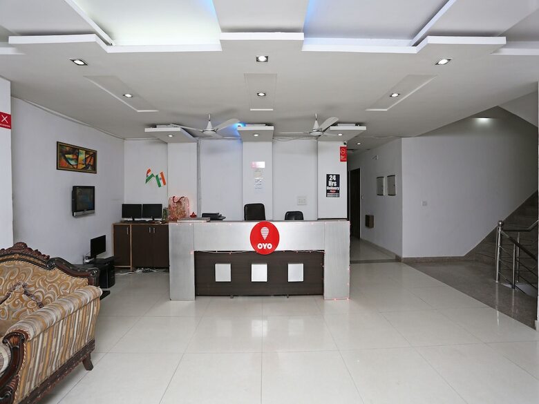 Oyo 10257 Hotel Lotus Park