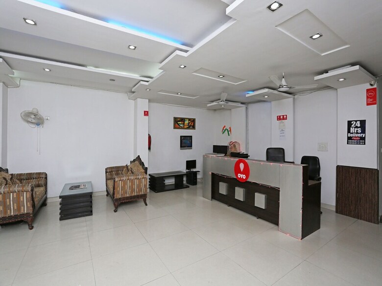 Oyo 10257 Hotel Lotus Park
