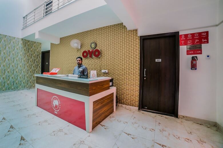 Oyo 9934 Hotel Nirmal Niwas