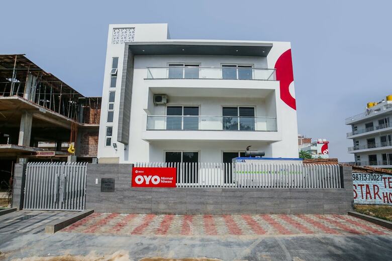 Oyo 9934 Hotel Nirmal Niwas