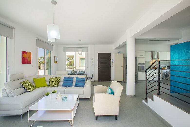 Protaras Villa Raflia