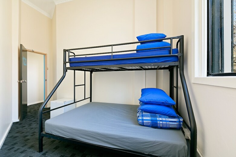 Hostal Ady's Place Backpackers