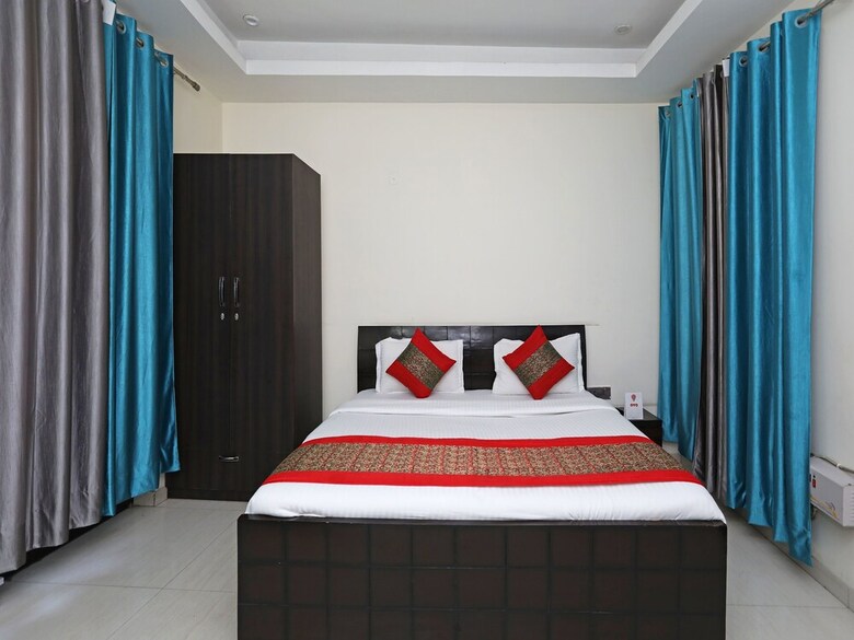 Hotel Oyo 9994 Springs Homes