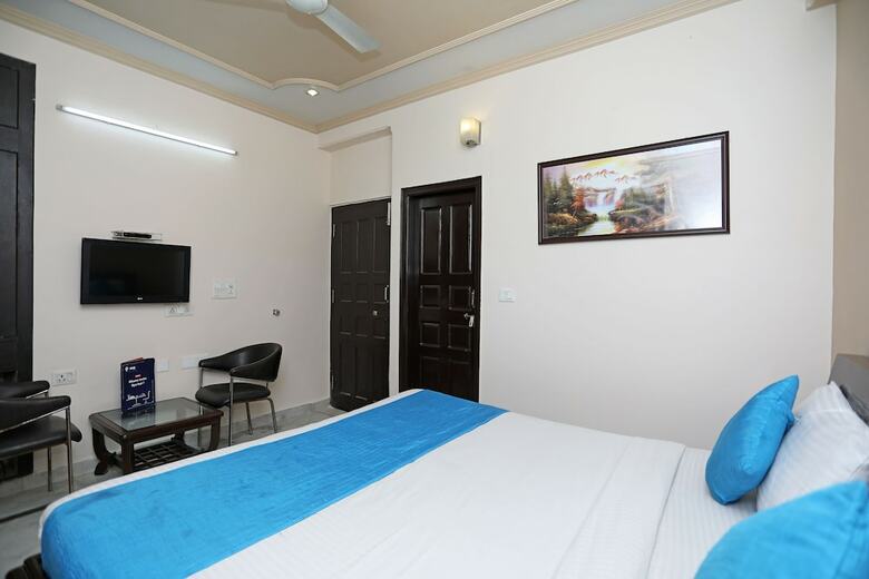 Hotel Moon Residency