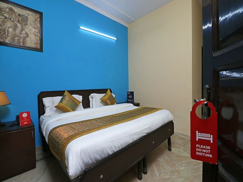 Oyo 10583 Hotel Amigo
