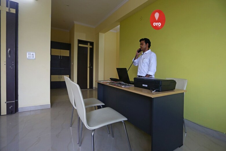 Hotel Oyo 9461 Sector 56