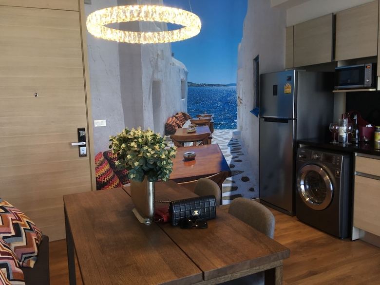 Park 24 Luxury Condo By Ml