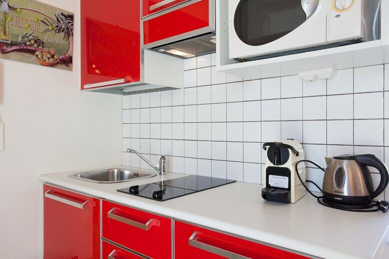Apartments Frere