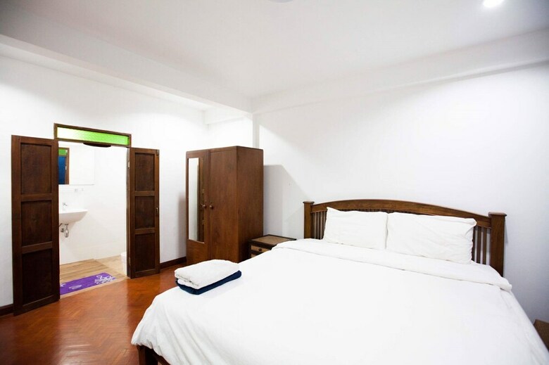 Hotel Tiptopthai House