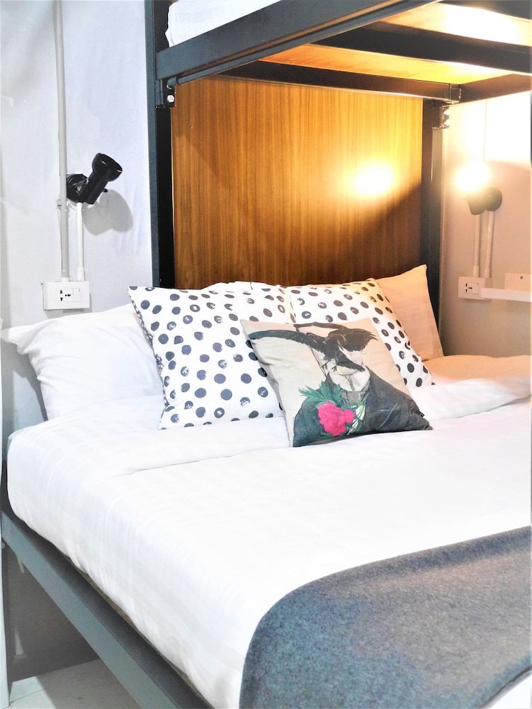 Hostal Ploen Bangkok Hostel Khaosan