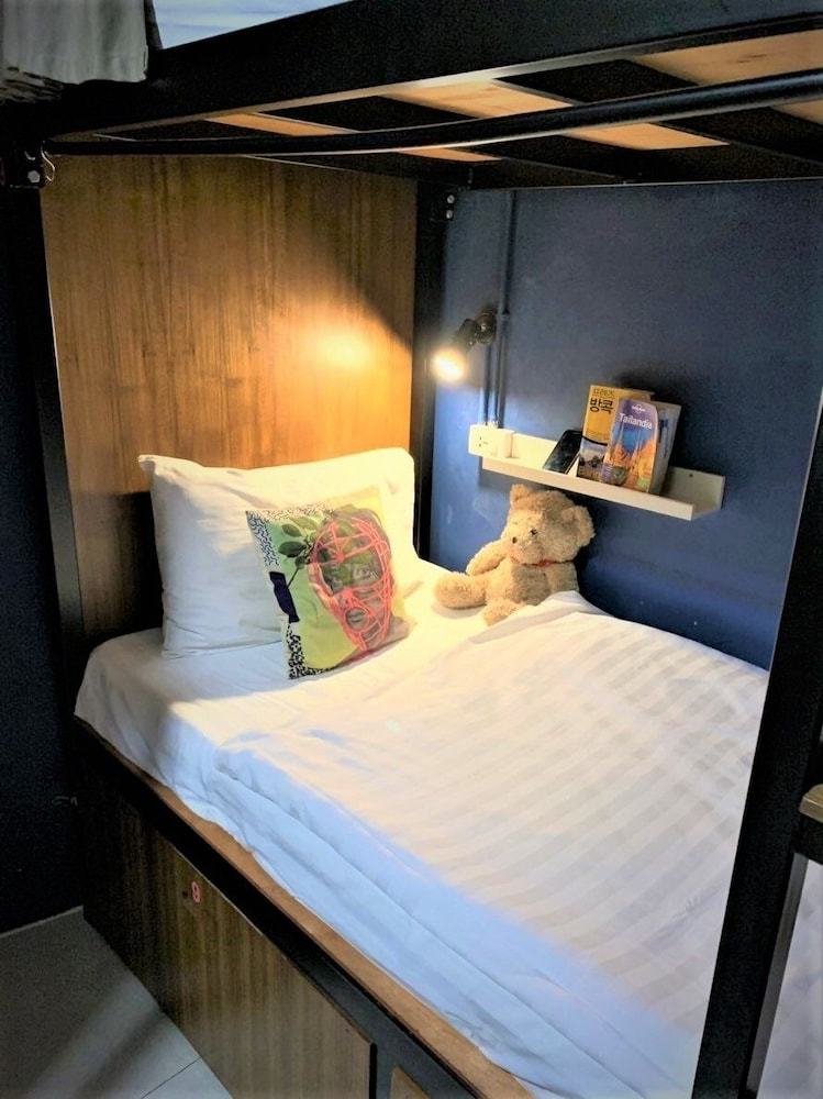 Hostal Ploen Bangkok Hostel Khaosan
